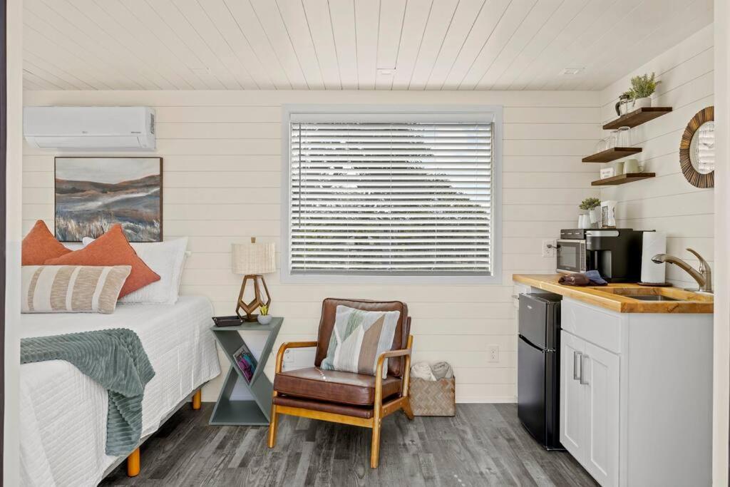 New The Sunset Luxury Container Home 弗雷德里克斯堡 外观 照片