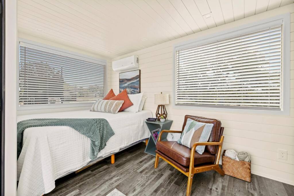 New The Sunset Luxury Container Home 弗雷德里克斯堡 外观 照片